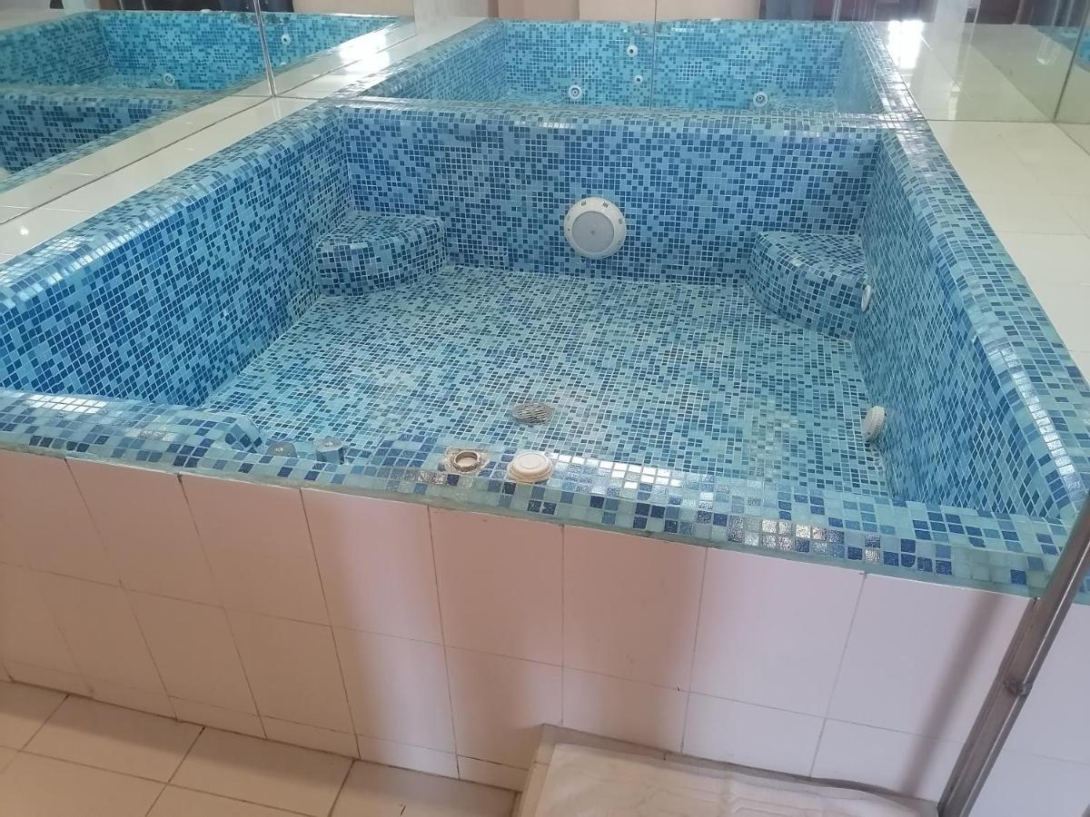 Hotel Puerta Del Sol Toluca Kültér fotó
